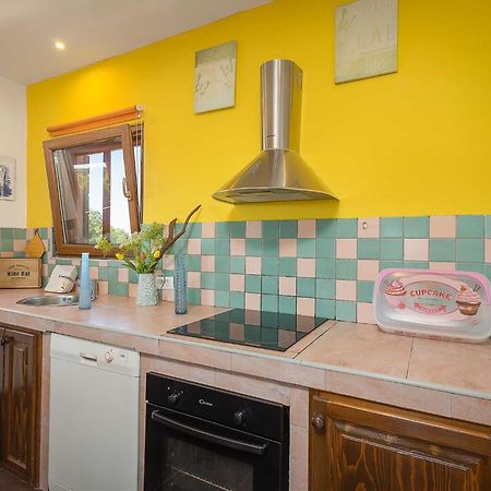 Holiday Home Pina Пула Екстериор снимка