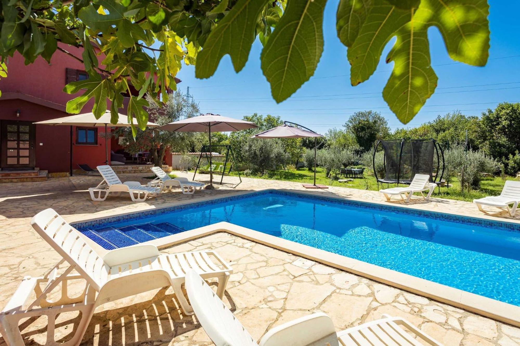Holiday Home Pina Пула Екстериор снимка